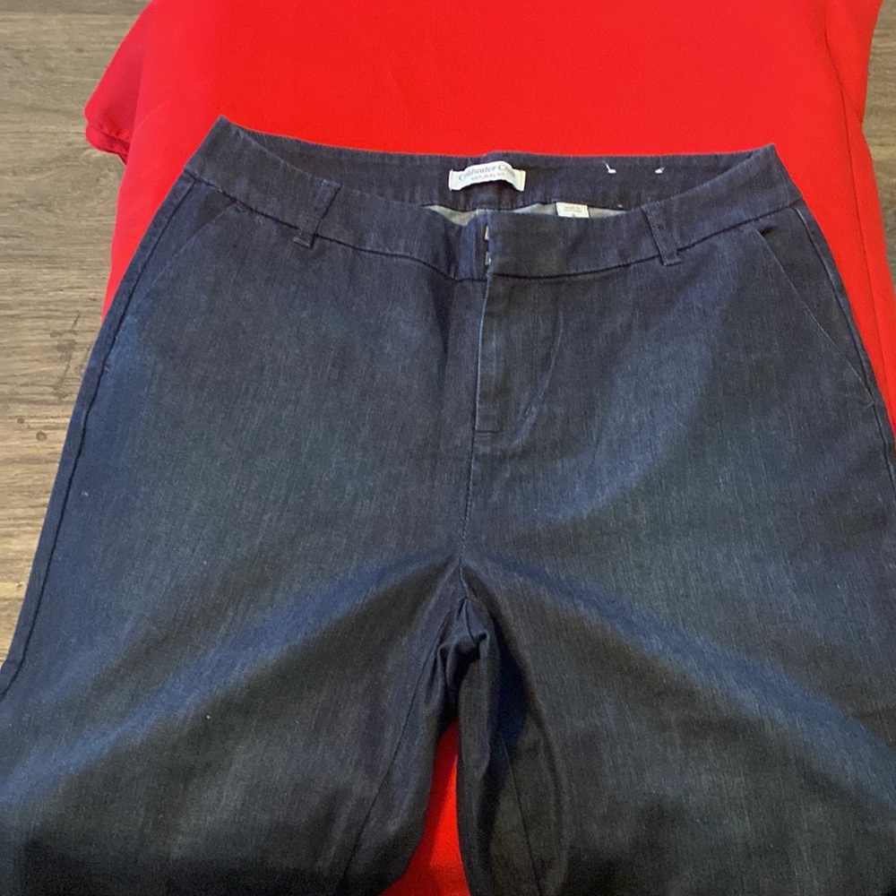 Capri pants - Picture 4 of 5